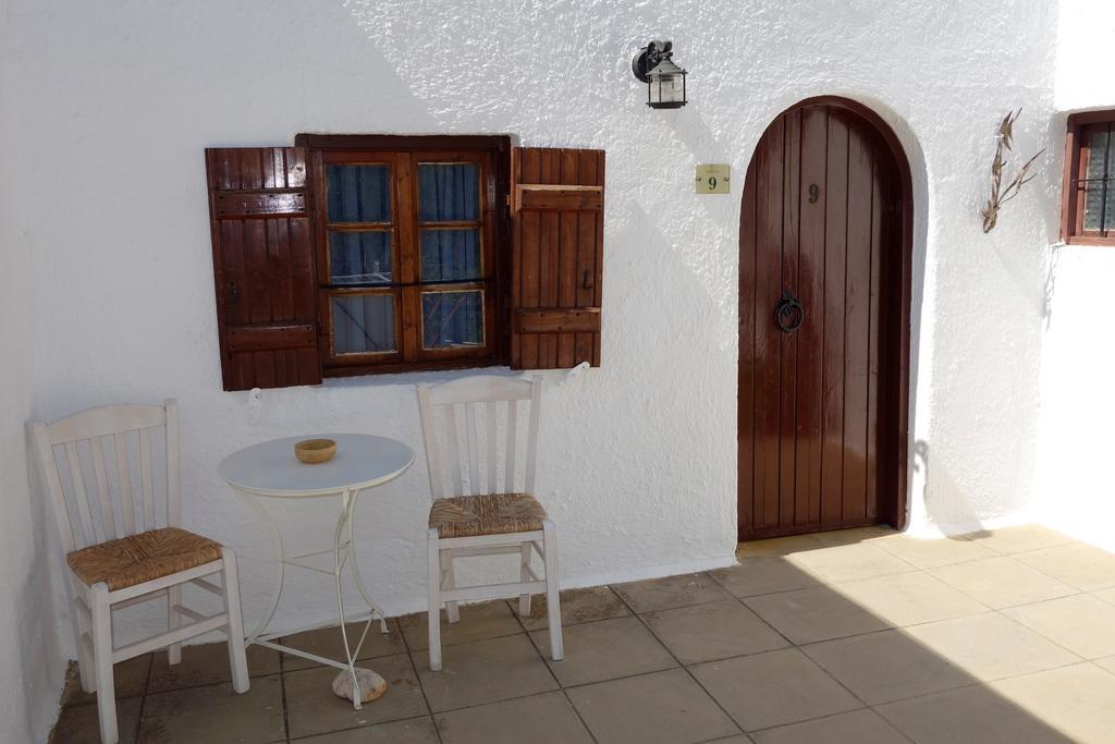 Cretan Village Hotel Amoudara  Экстерьер фото