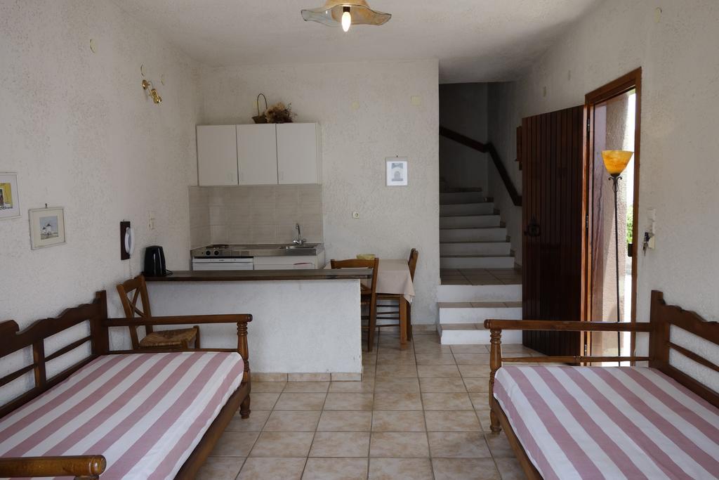 Cretan Village Hotel Amoudara  Экстерьер фото