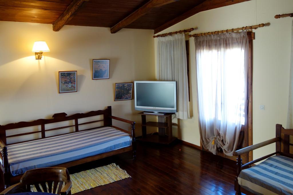 Cretan Village Hotel Amoudara  Экстерьер фото